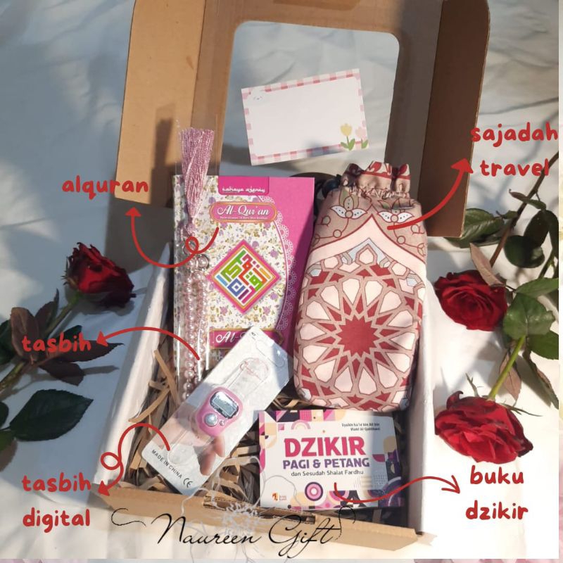 

NAUREENGIFT Paket Hampers Gift Box Peralatan Sholat/Kado Ultah/Hadiah Ultah/Kado Wisuda/Hampers Lebaran