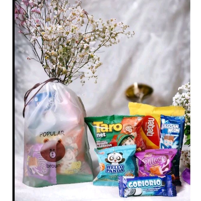 

PAKET BINGKISAN / PAKET SOUVENIR / PAKET HAMPERS SNACK ULANG TAHUN ANAK POUCH