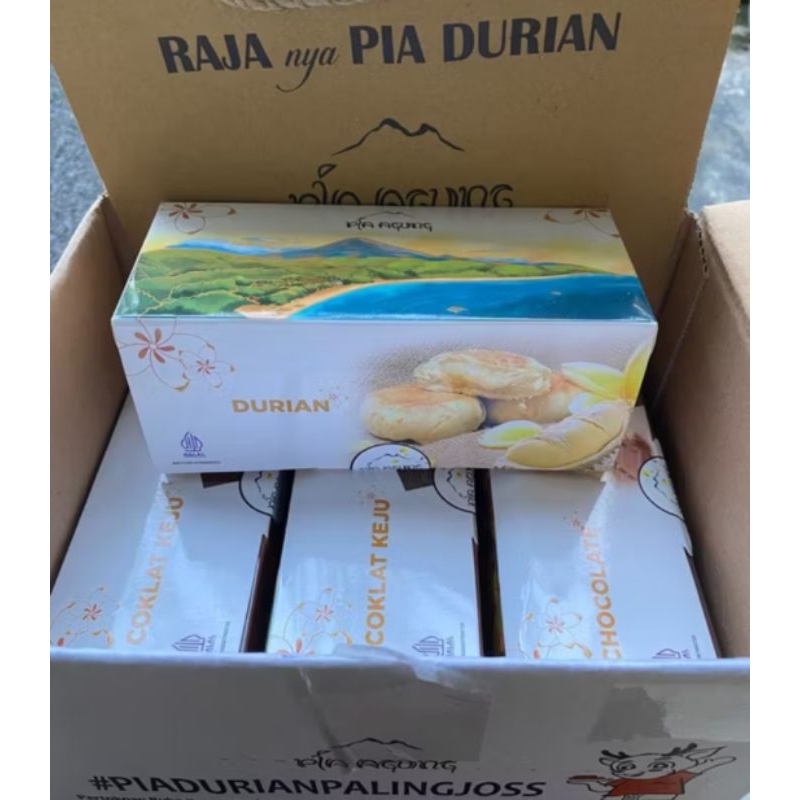 

Pia Agung Oleh Oleh Khas asli Bali. Pia Coklat Duren Cappucino Keju Tiramisu