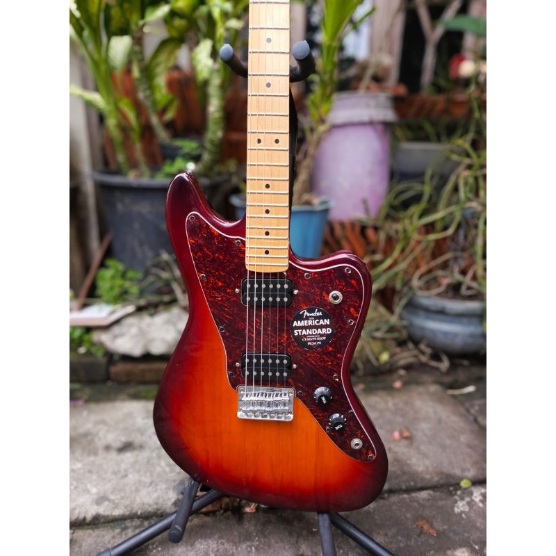 Gitar Fender Jaguar sunbrust