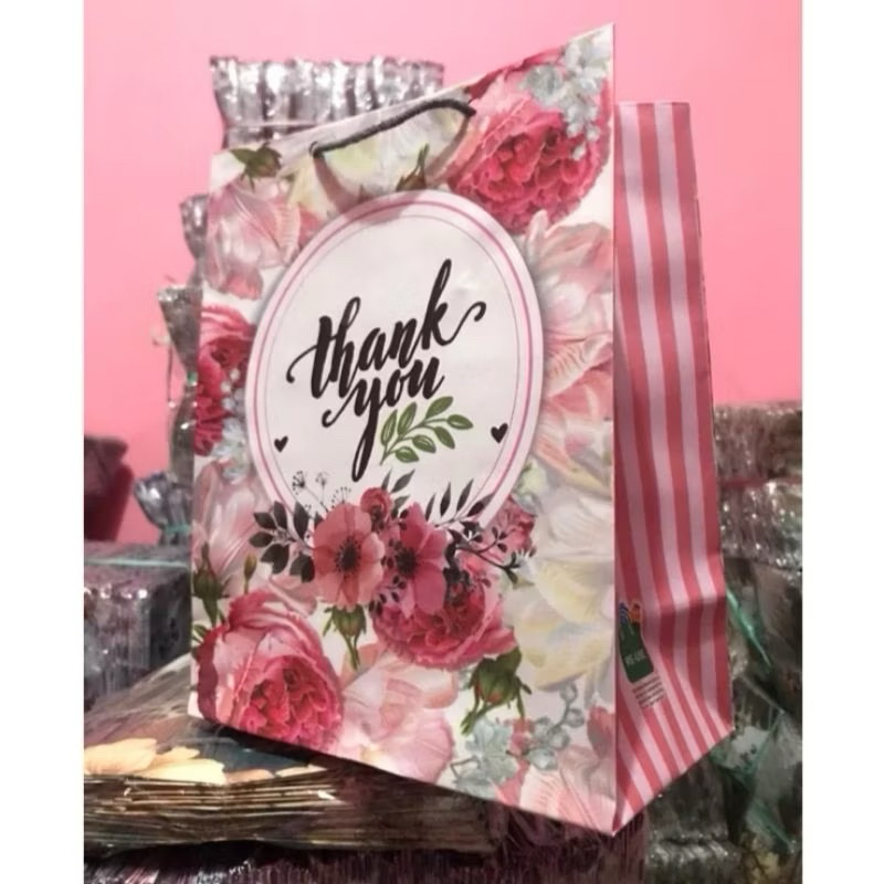

Paperbag kertas motif bunga flower unik kado 20x10x25