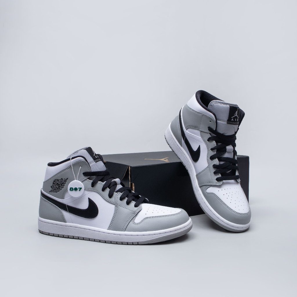 Air Jordan 1 Mid Light Smoke Grey