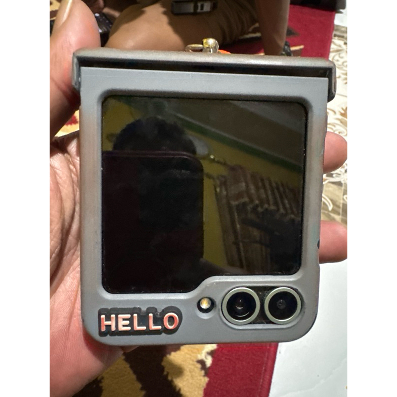 HP SAMSUNG Galaxy Z FLIP 6