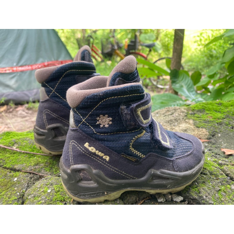 sepatu boot winter anak Lowa 25 preloved