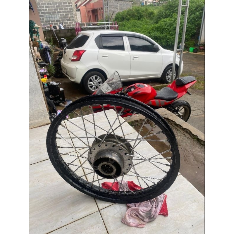 VELG Jari jari second belakang,velg bekas Satria Fu injeksi