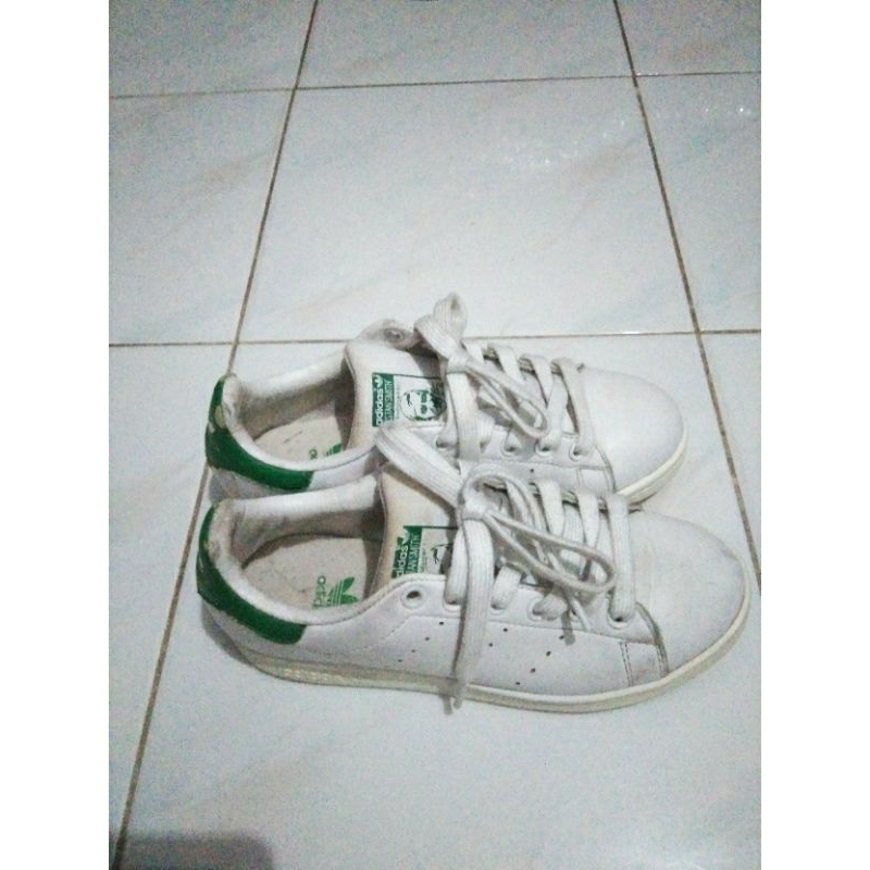 Sepatu Adidas Stan Smith