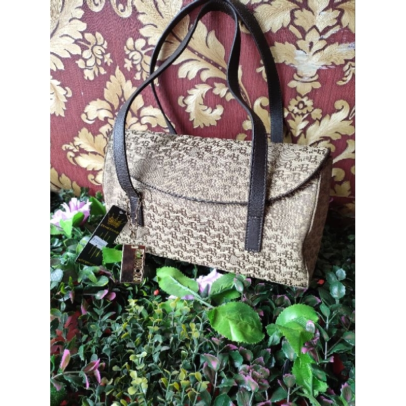 Preloved Tas Bonia Authentic
