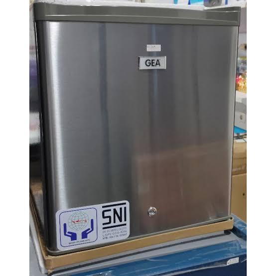 GEA GMB-50 MINI BAR REFREGERATOR  FOR HOTEL / KULKAS MINI / KULKAS HOTEL / INOX / MATT GREY