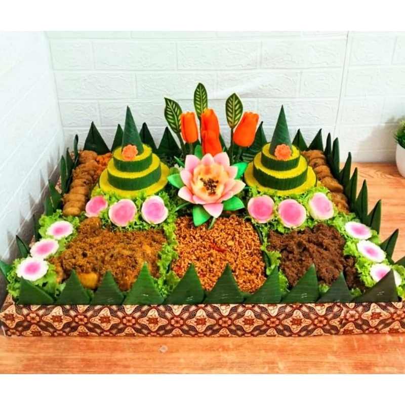 Tumpeng papan / Tumpeng Nasi Kuning / 30 Porsi