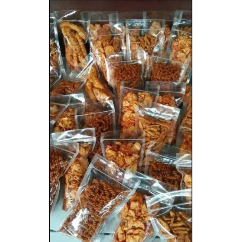 

Cemilan standing pouch ukuran 12X20 Daun jeruk Bisa di mix