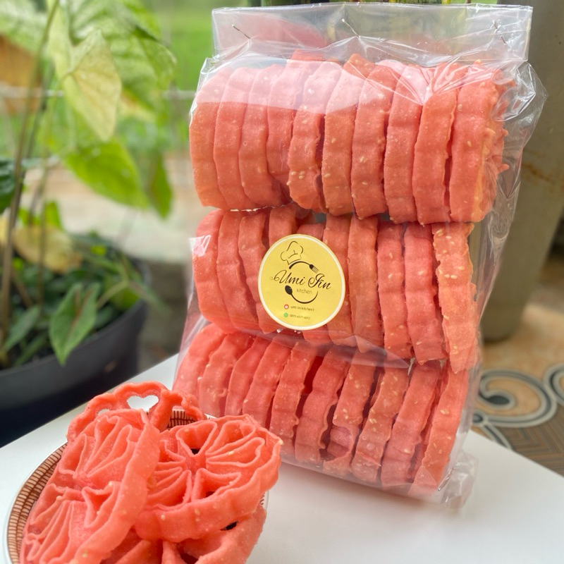 

KEMANG GOYANG RASA MANIS WIJEN 300gr | SNACK MANIS | JAJANAN MANIS | KUE KERING MANIS | KUE KERING WIJEN | JAJANAN VIRAL | JAJANAN JADUL | SNACK JADUL | SNACK VIRAL | ENAK MANIS GURIH