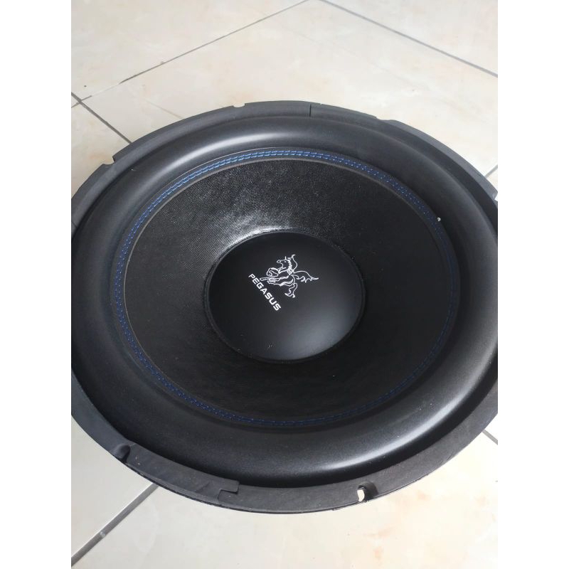 subwofer speaker 15 inch PEGASUS Speaker daun kating  Hitam