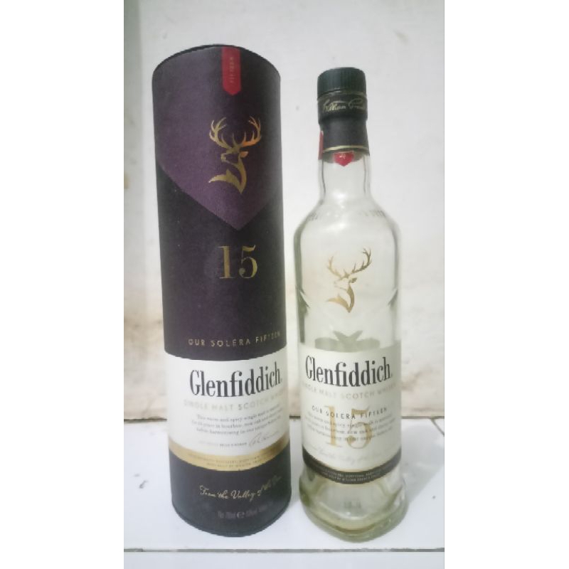 Jual Botol Bekas The Glenfiddich 15 Y.O - Speyside Single Malt Scotch Whisky.