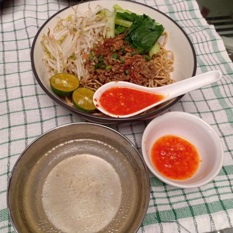 

Bakmi Ayam Cincang Khas Bangka