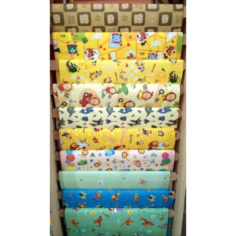 

Kertas Kado Bintang (per pcs)