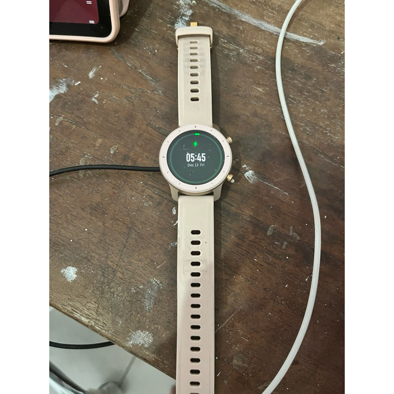 Amazfit GTR 42mm Rose Gold