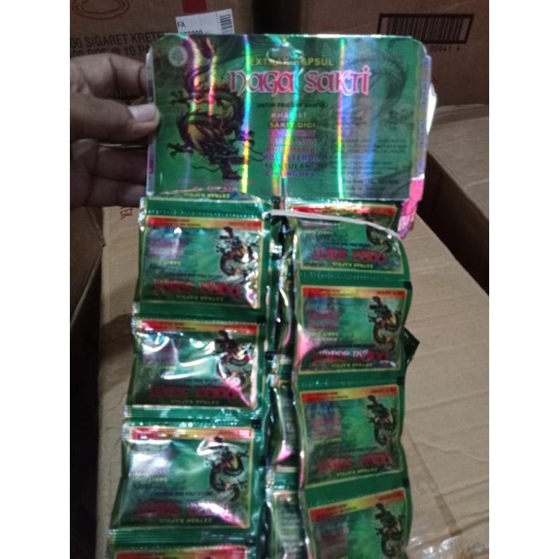 

Naga Sakti 1 hanger isi 20 bungkus