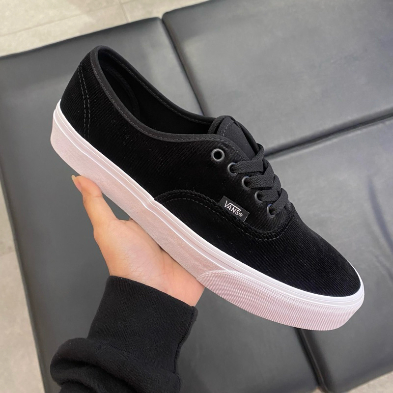 VANS AUTHENTIC CORDUROY BLACK