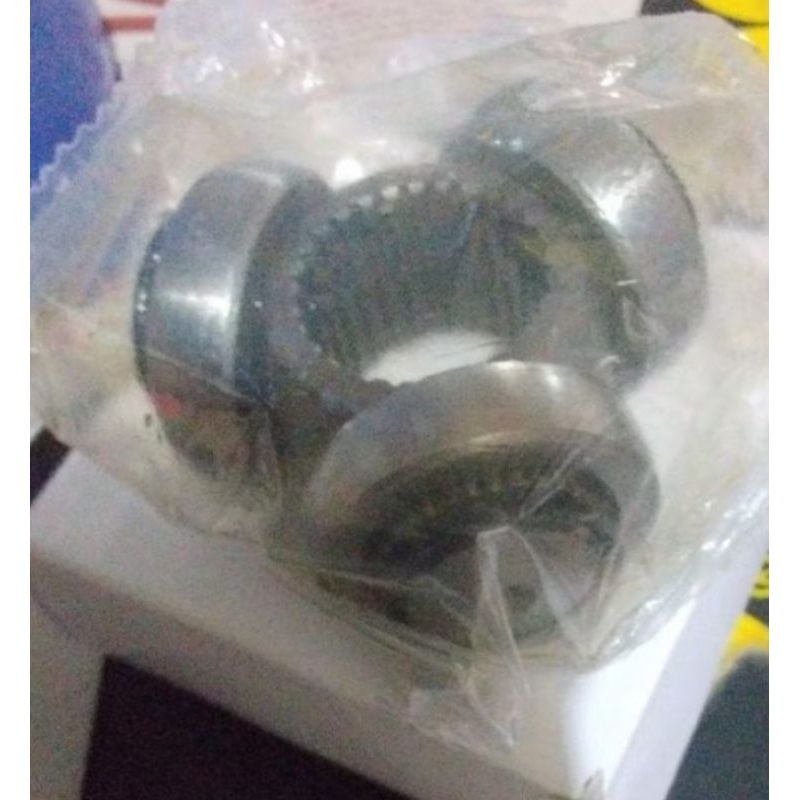 TRIPOD AS RODA CV JOINT DALAM LIVINA MATIC TRIVINDO