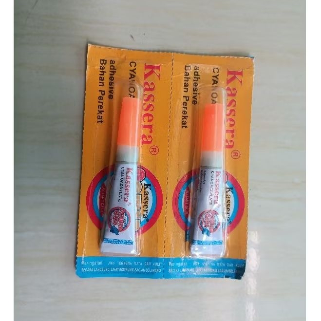 

2 Pcs Lem Power Glue kassera hemat murah