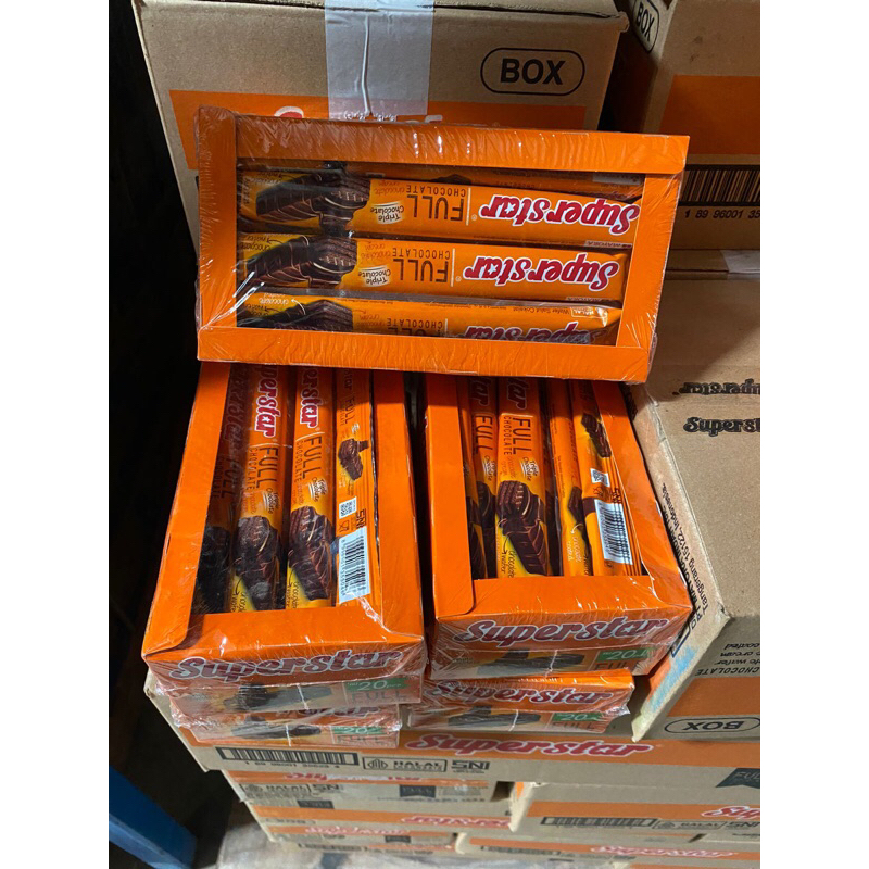 

Superstar Box isi 20