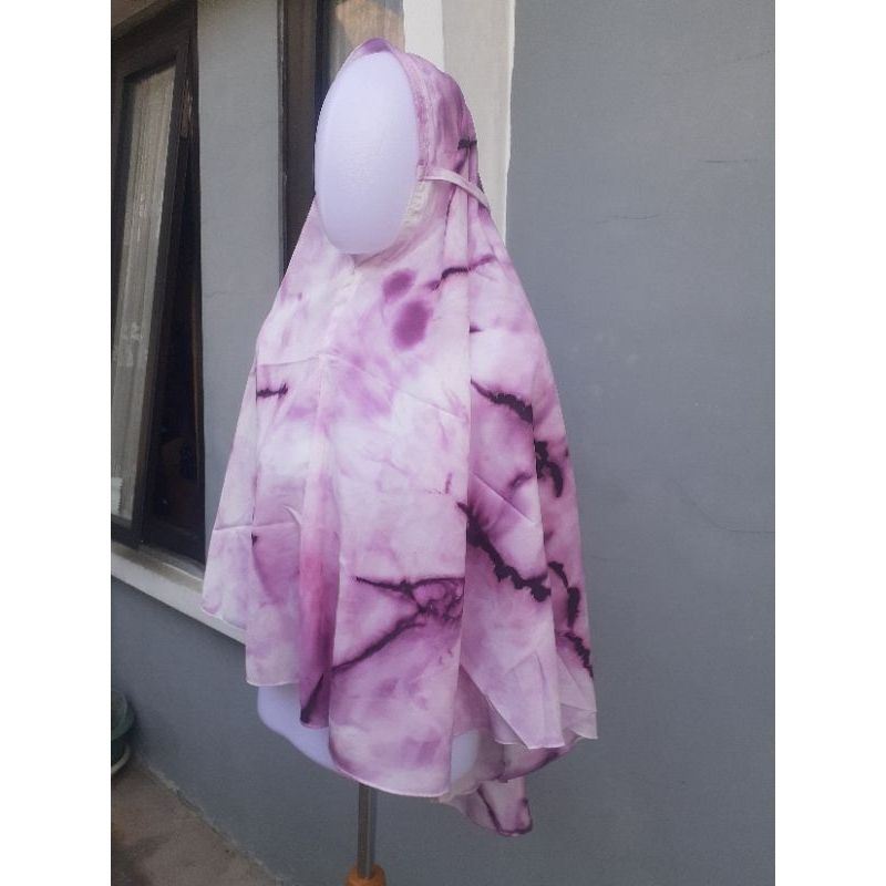 Jilbab Instan Tali Wolfis Motif Tiedye