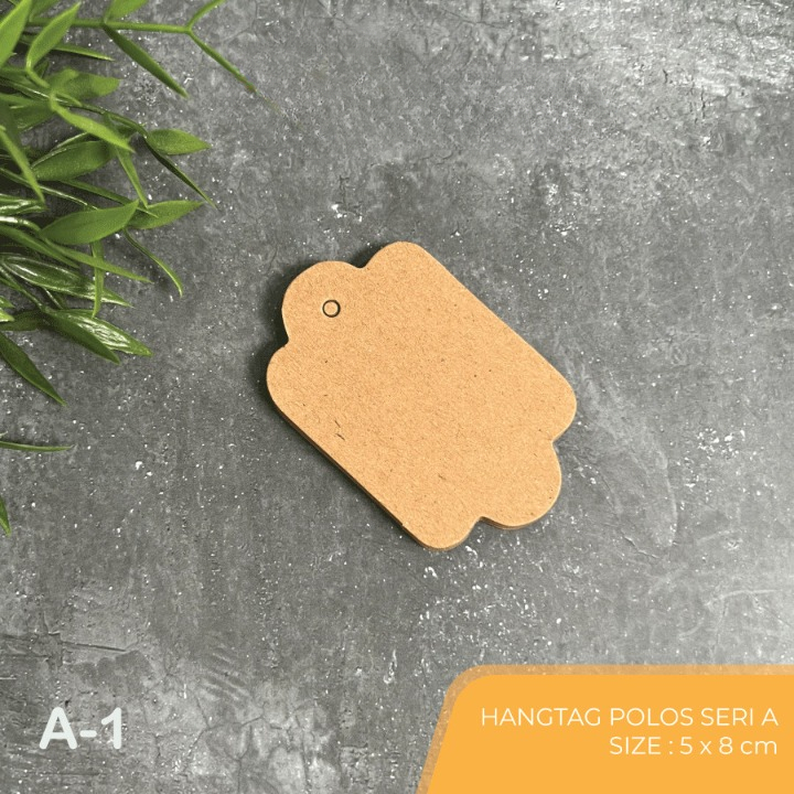

10 Pcs Hangtag Hampers Label Kado Polos A1 Material Kraft 350gr Ukuran 5 x 8 cm