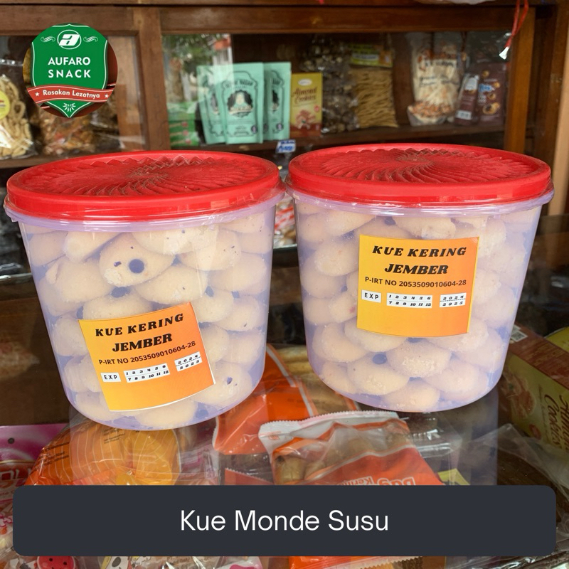 

KUE KERING MONDE SUSU JEMBER TOPLES KUE LEBARAN