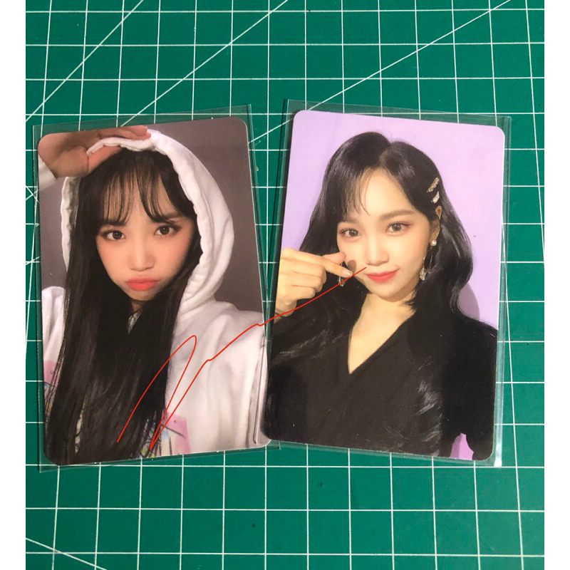 Photocard Kim Chaewon Izone Chaewon hoodie [BOOKED]