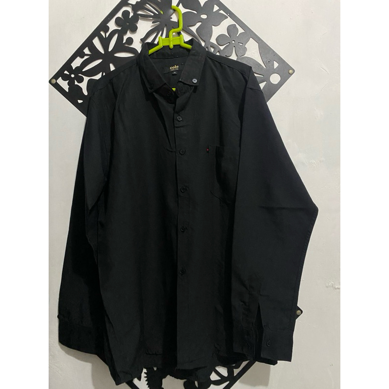 PRELOVED KEMEJA PRIA | LENGAN PANJANG | MEREK COLE (XL) SLIMFIT | PRELOVED