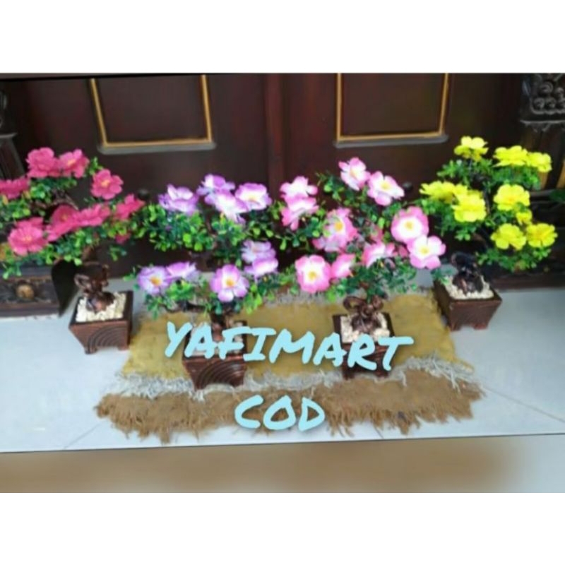 bunga semanggi sedang pot kayu ukir//artifisial dekorasi