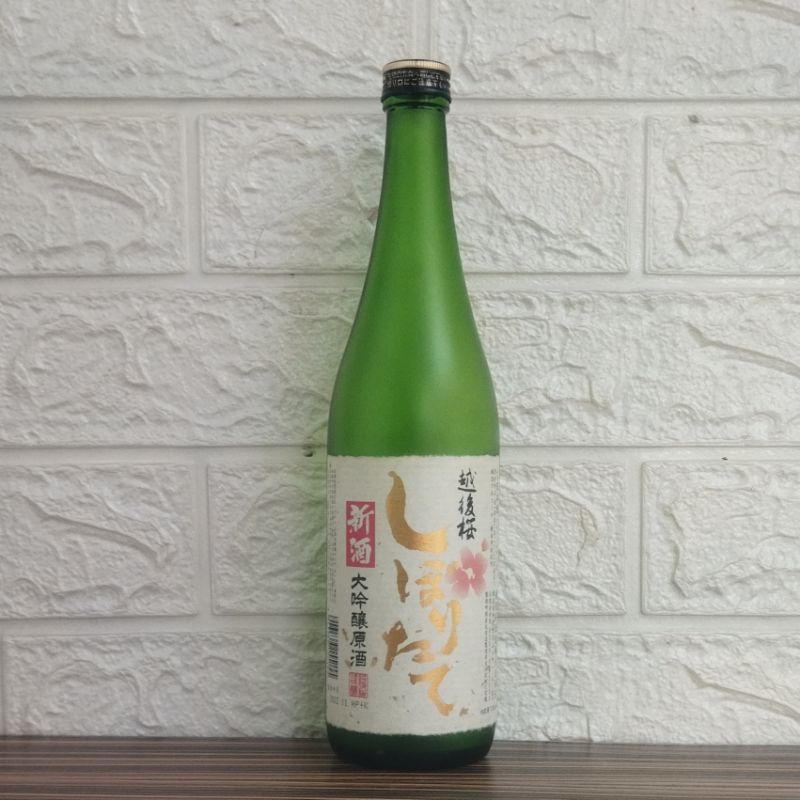 Botol Kosong Sake Echigo Sakura Daiginjo 720ml