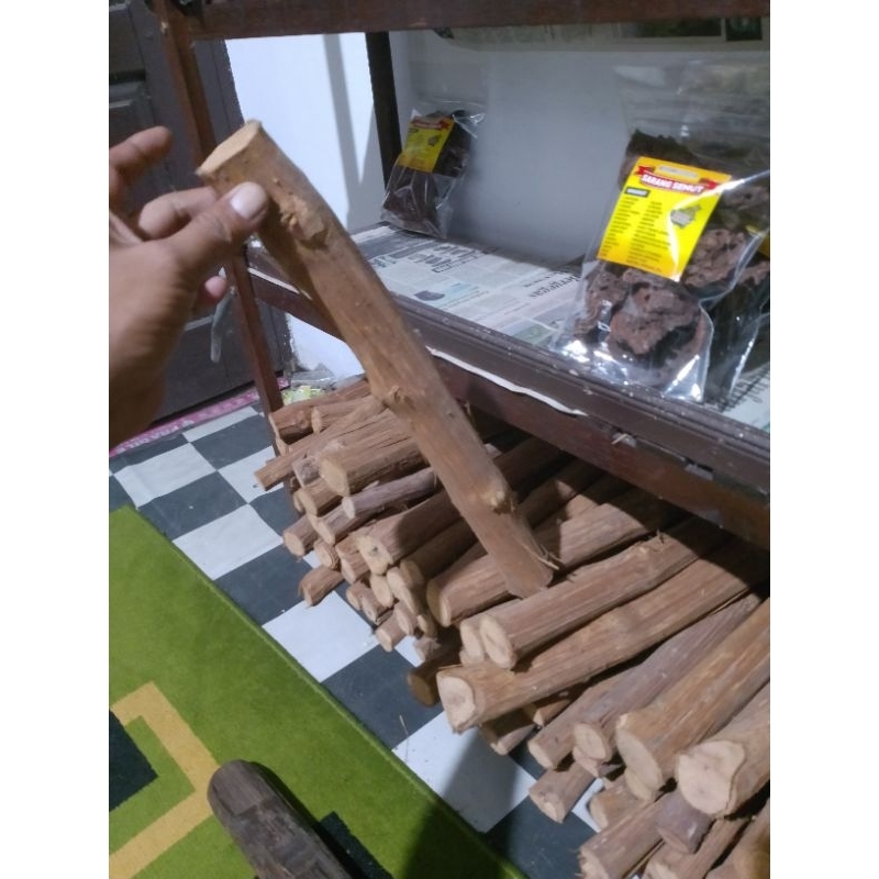 

akar kayu bajakah batangan