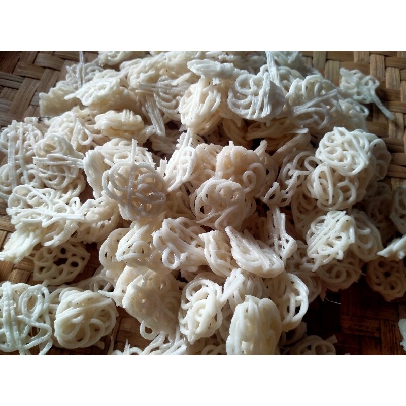 

1KG/KERUPUK MENTAH/MAWAR/KERUPUK/RAFAEL