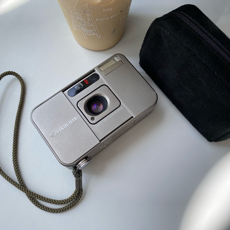 Fujifilm Tiara II / Fujifilm Cardia Mini Tiara kamera analog point n shoot premium 35mm bukan leica 