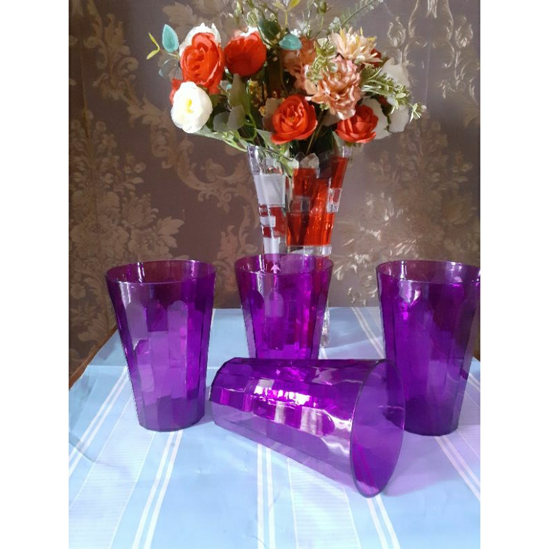 Prism Glass Tupperware (1pcs)