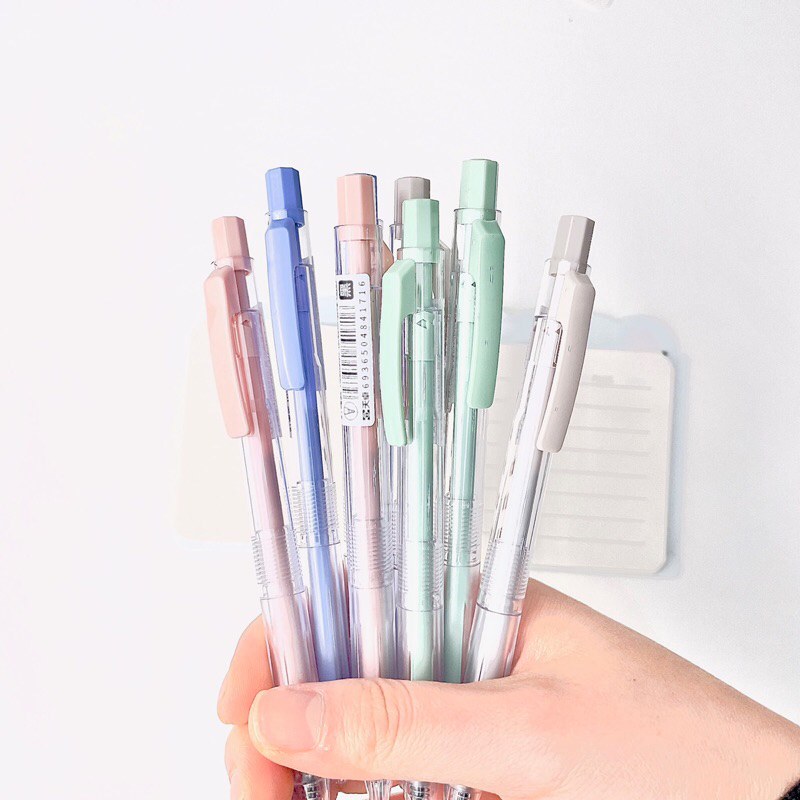 

Gel Pen Pena Hitam Aesthetic Estetik TG-32820 by threecs.id 1PCS