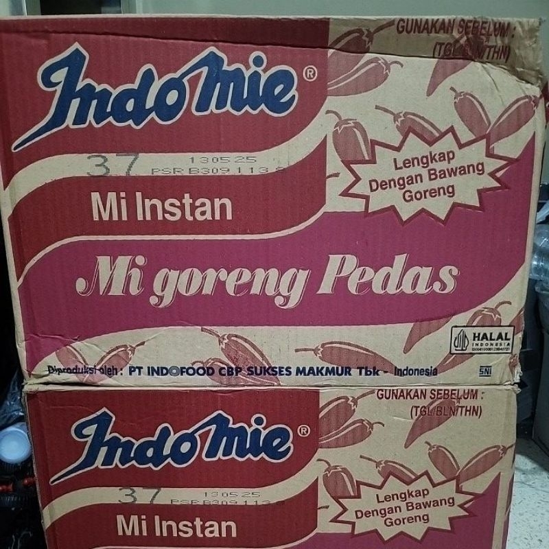 

READY !! INDOMIE GORENG PEDAS 1 DUS