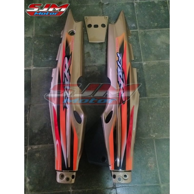 Body samping kanan kiri fiz r milenium gold set striping bodi kanan kiri fiz r milenium gold