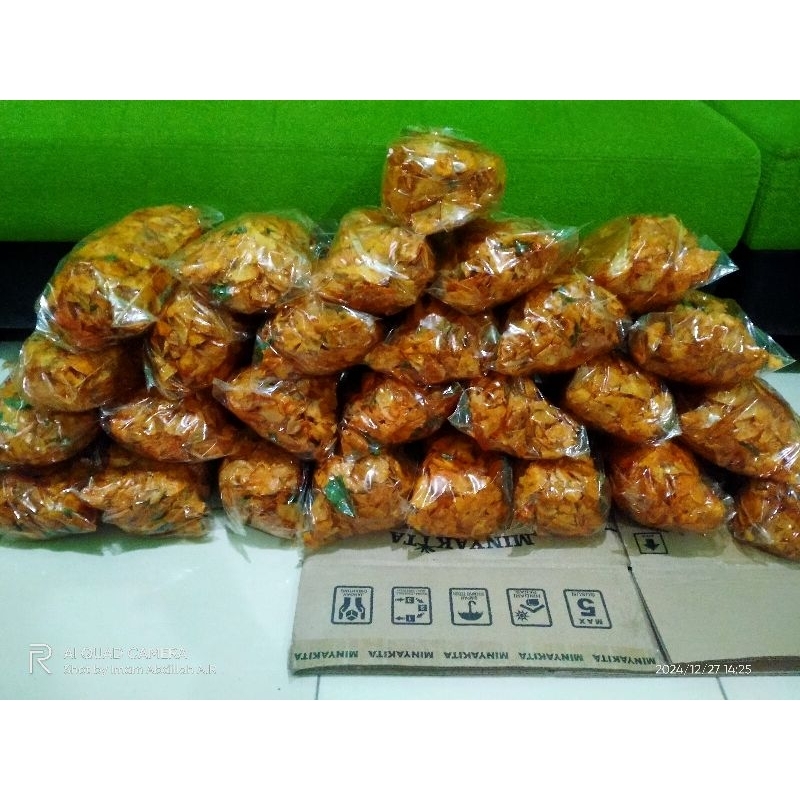 

keripik singkong sanjai 500gram