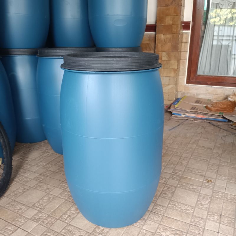 Tong biru 150 liter 120 liter 80 liter 60 liter /tong air / tong sampah/drum plastik/gentong/tempaya