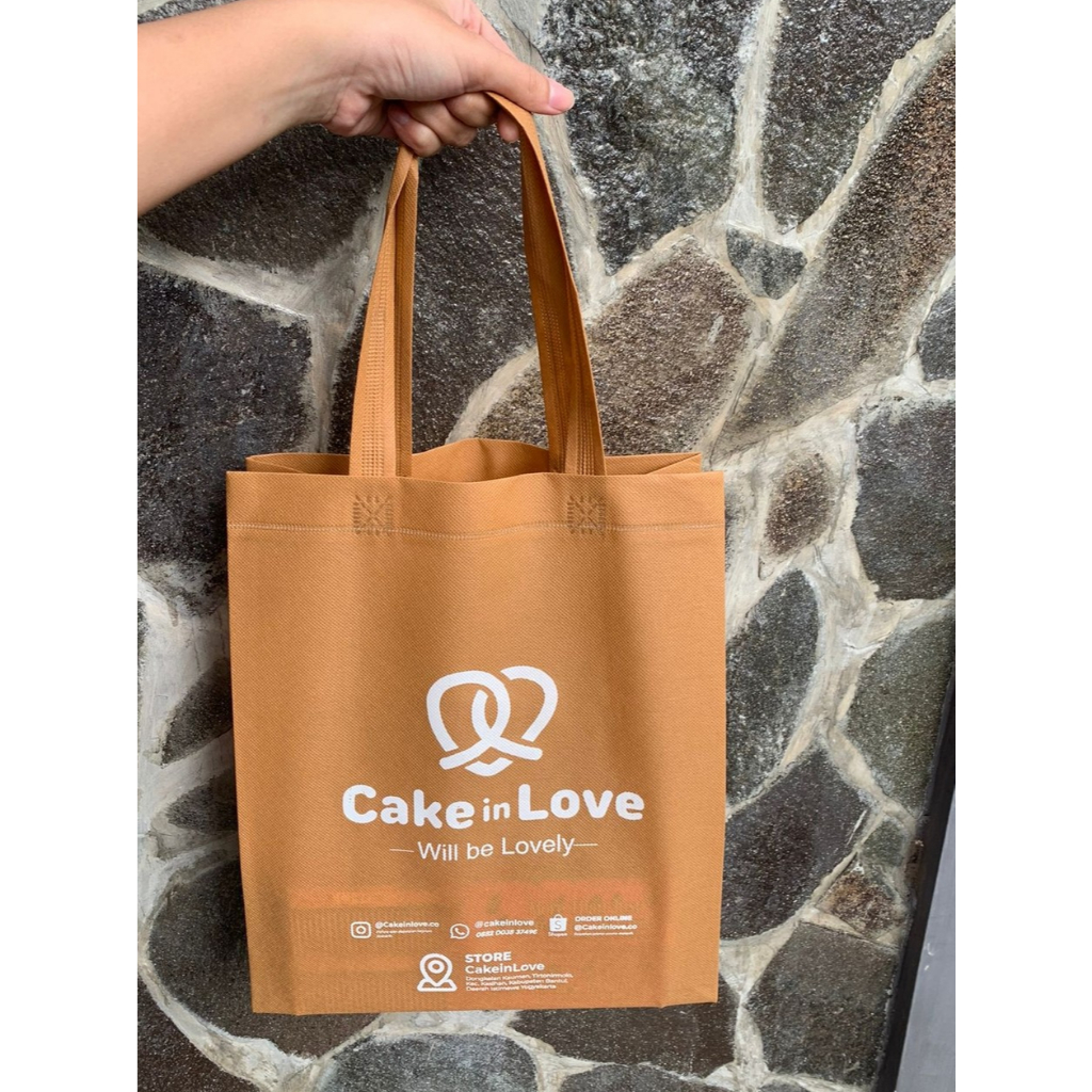 

Packaging Tas Cake In Love