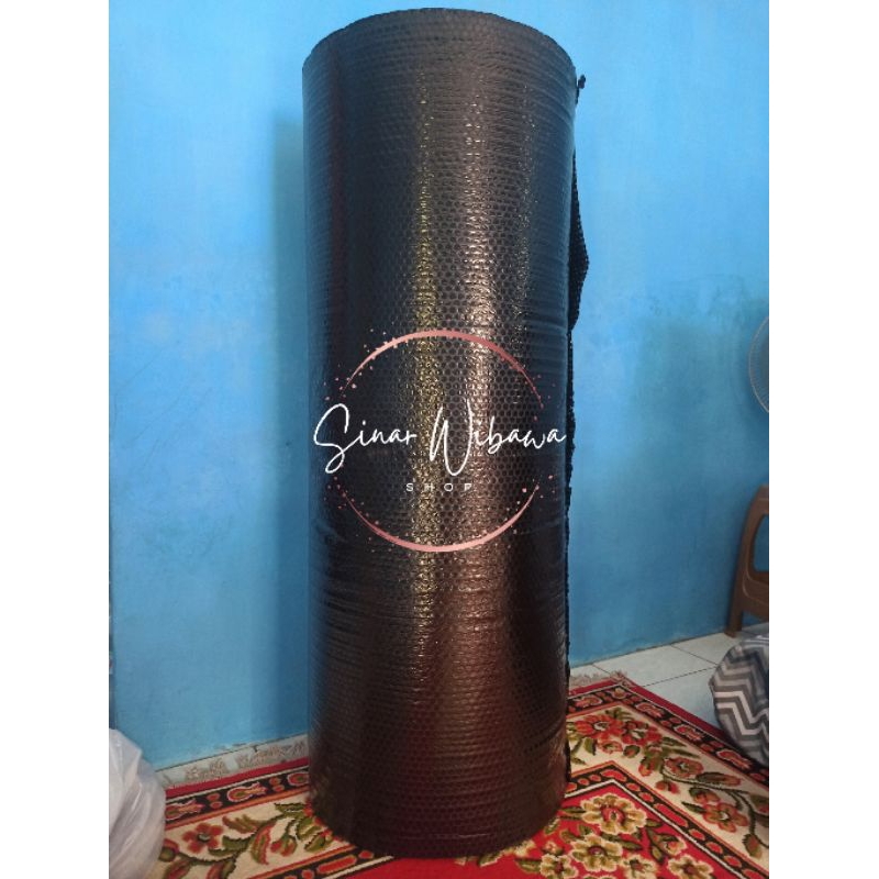 

Bubble Wrap 60cm x 10m Tebal Warna Hitam