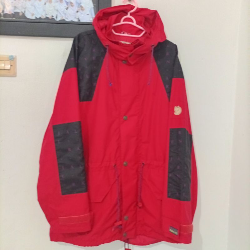 Fjallraven goretex vintage second bukan TNF
