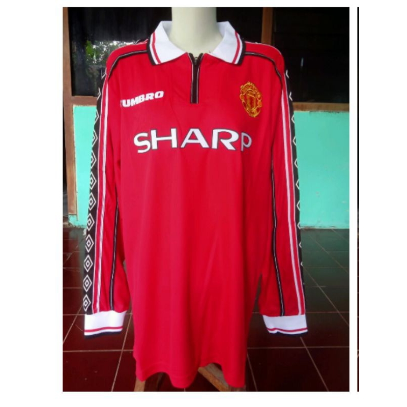 JERSEY retro MANCHESTER UNITED