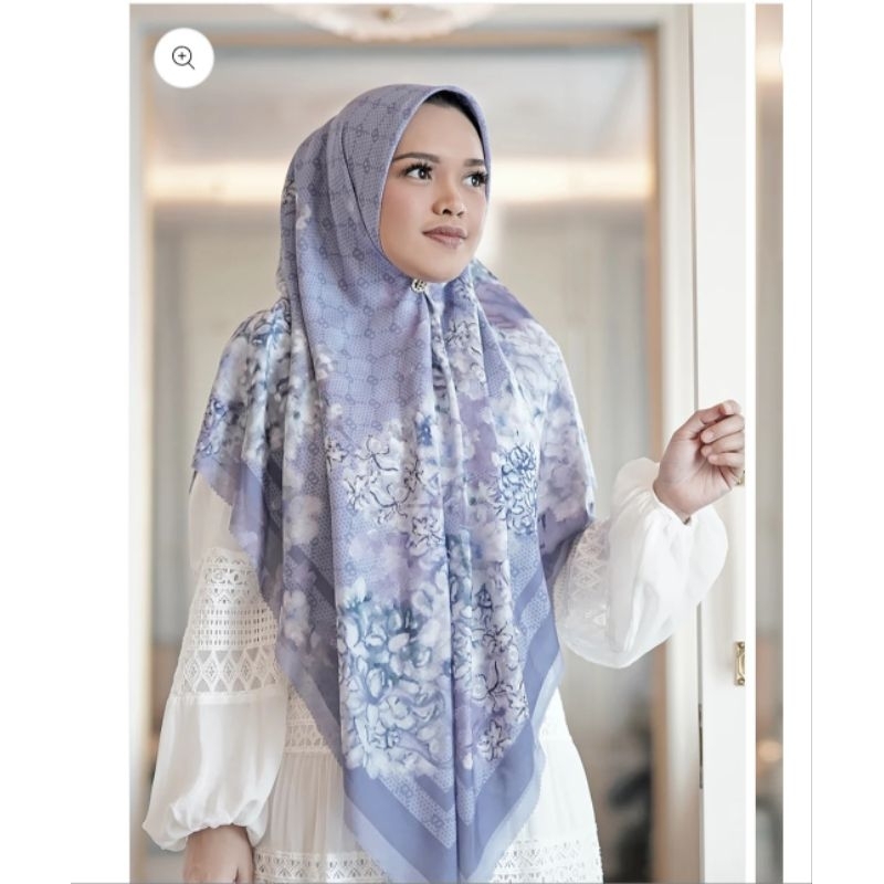 Buttonscarves Hydrangea Voal Square XL-Violet