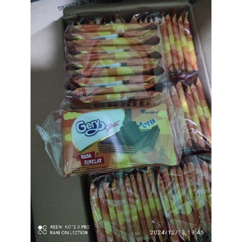 

Gery salut rasa coklat isi 20pc