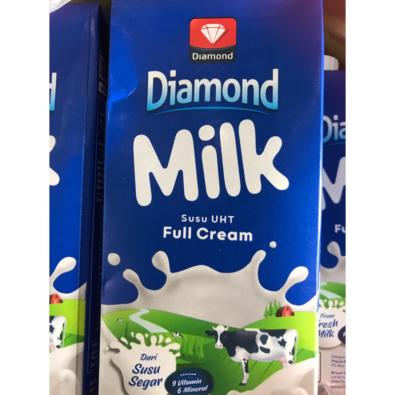 

Diamond Milk Susu UHT Full Cream 1000ml