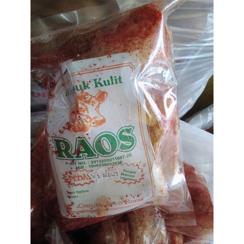 

krupuk kulit kerbau pedas