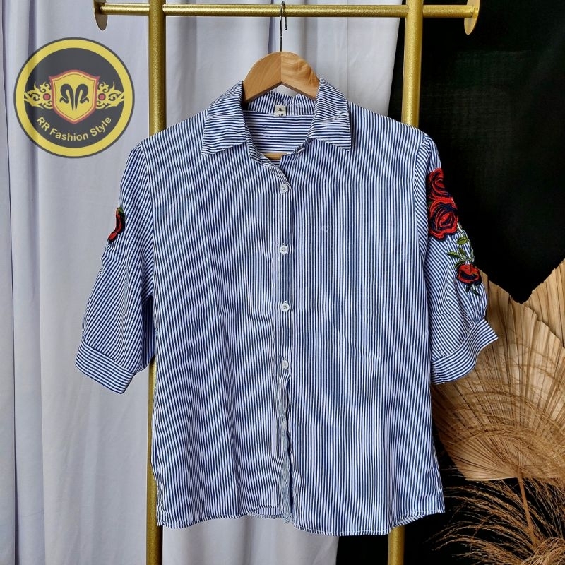 Kemeja Bordir Wanita Stripe Garis-garis Biru Putih